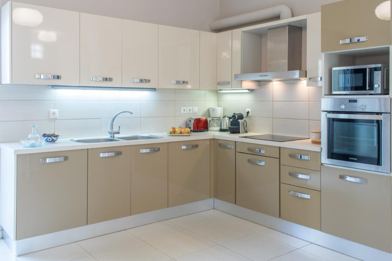 Appartement Blue Iris: Stylish Just 10 Minutes Walk From Old Town Chania Chania (Crete)