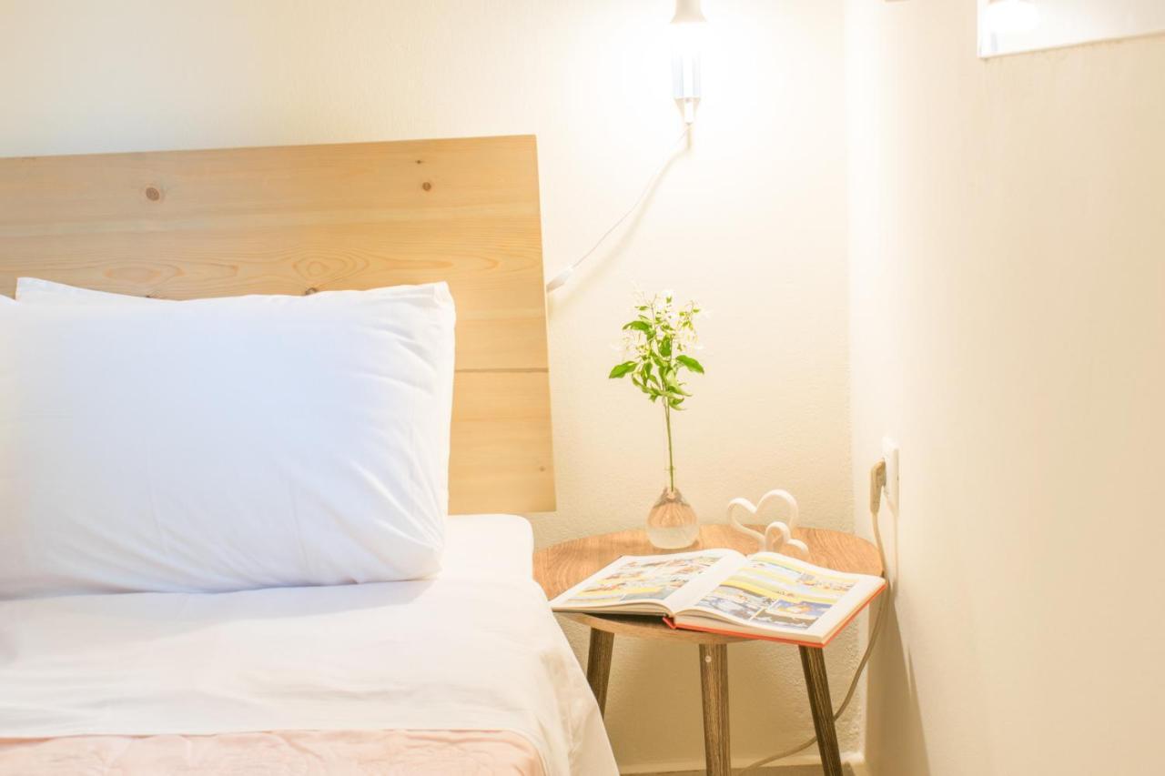 Blue Iris: Stylish Just 10 Minutes Walk From Old Town Chania Apartament Chania (Crete)